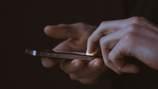 Man using an iphone