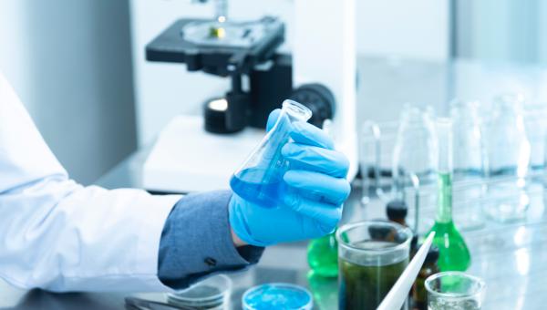 Long-term protection for hand sanitiser with Swiss technology