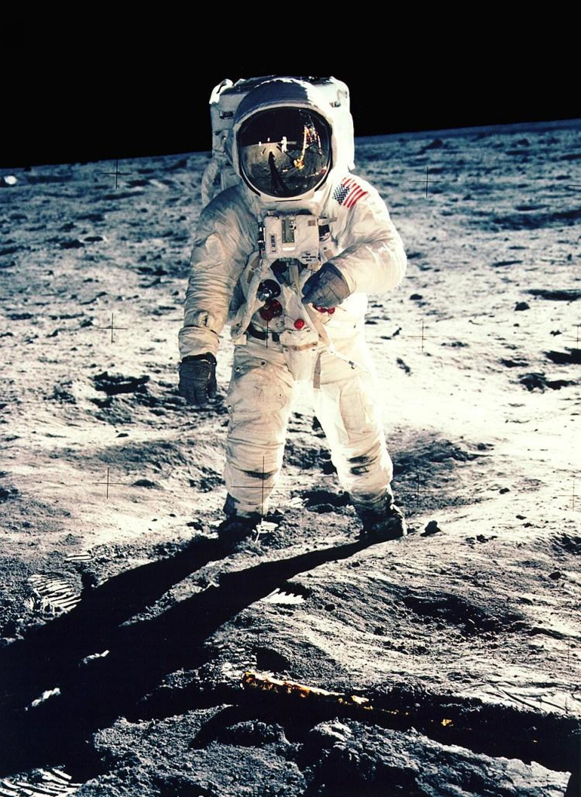 Astronaut on the moon