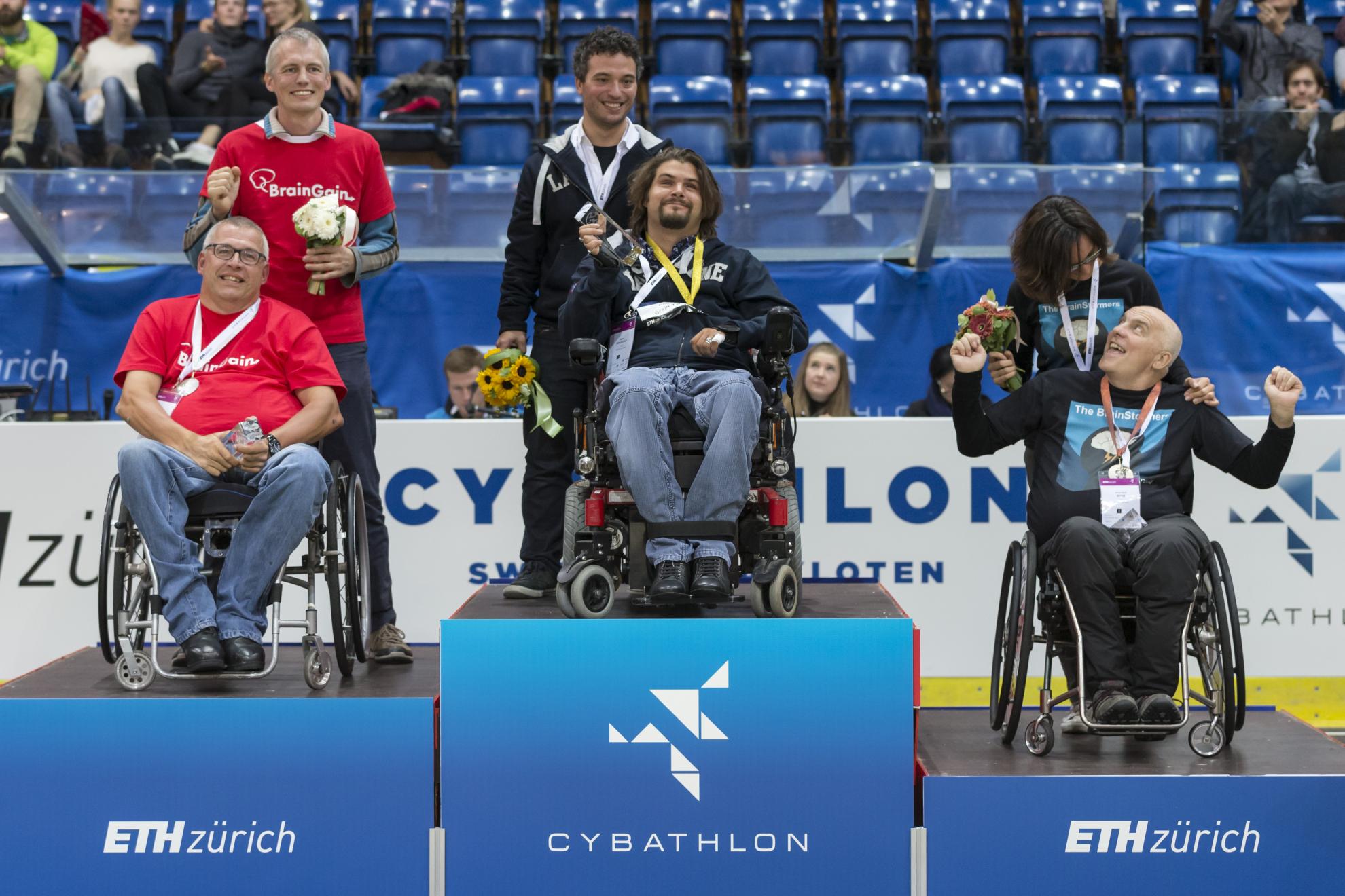 First place: Numa Poujouly from the Swiss team Brain Tweakers (EPFL) Second place: Toine Welling from the Dutch team BrainGain Third place: David Mark Rose from the UK team BrainStormers.